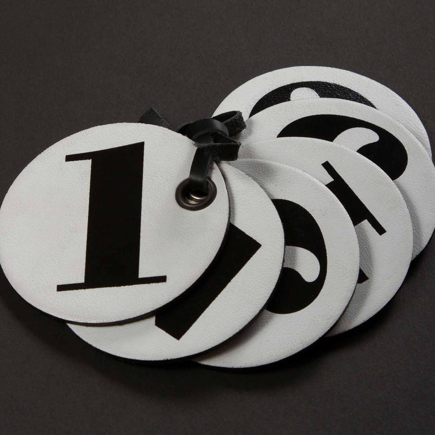 Posavasos impresos en cuero sintético
