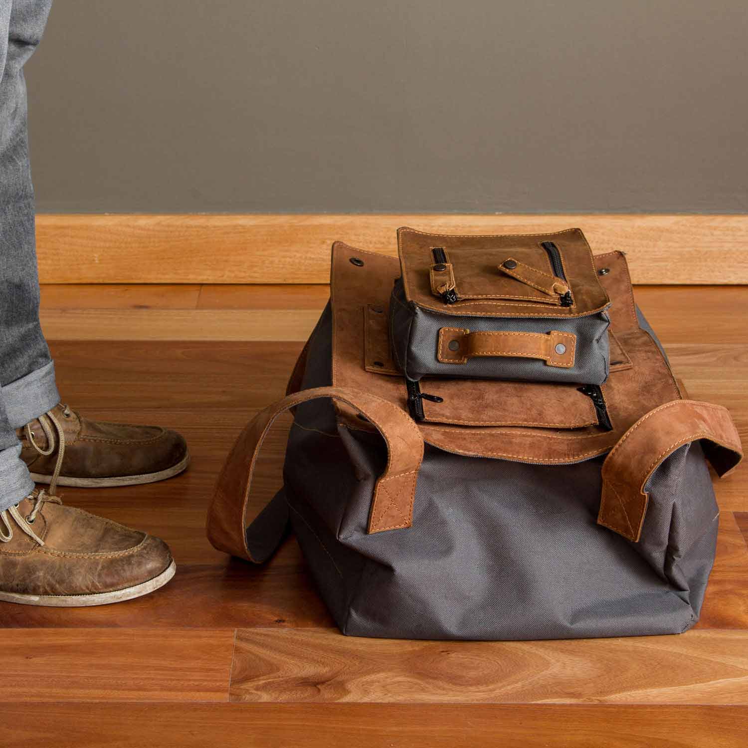 Bolso de viaje tela y cuero vacuno 2